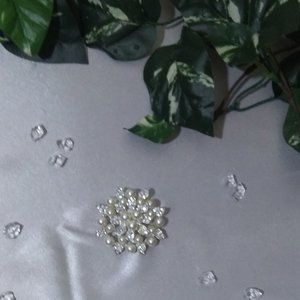 Pearl Rhinestone Brooch